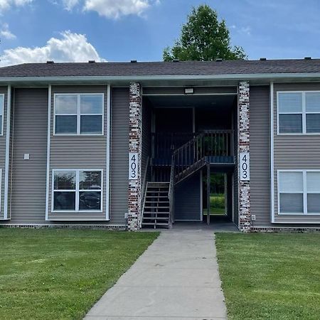 The Mary Lou - 2 Bedroom Apt In Quilt Town, Usa Hamilton Экстерьер фото